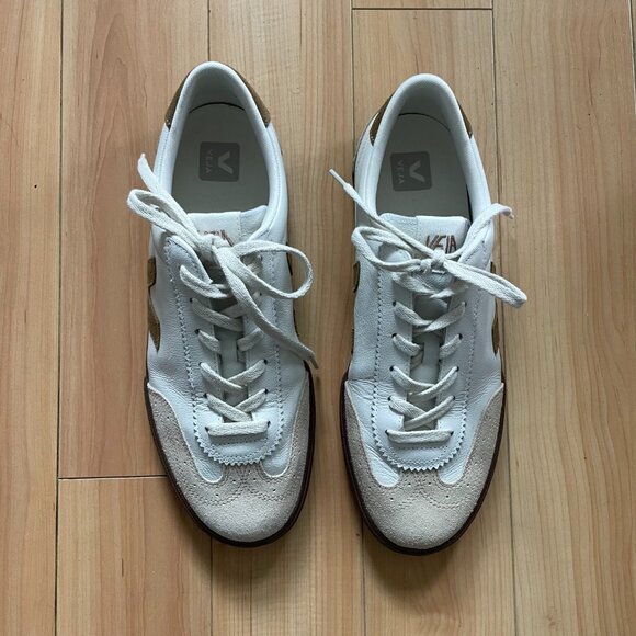 Veja Volley Size 45 - Picture 2 of 5